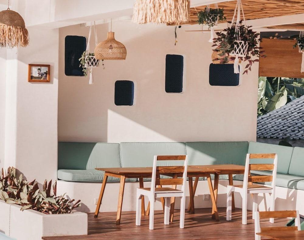 Canggu Village Accommodation Экстерьер фото