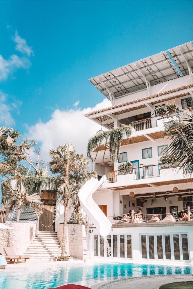 Canggu Village Accommodation Экстерьер фото
